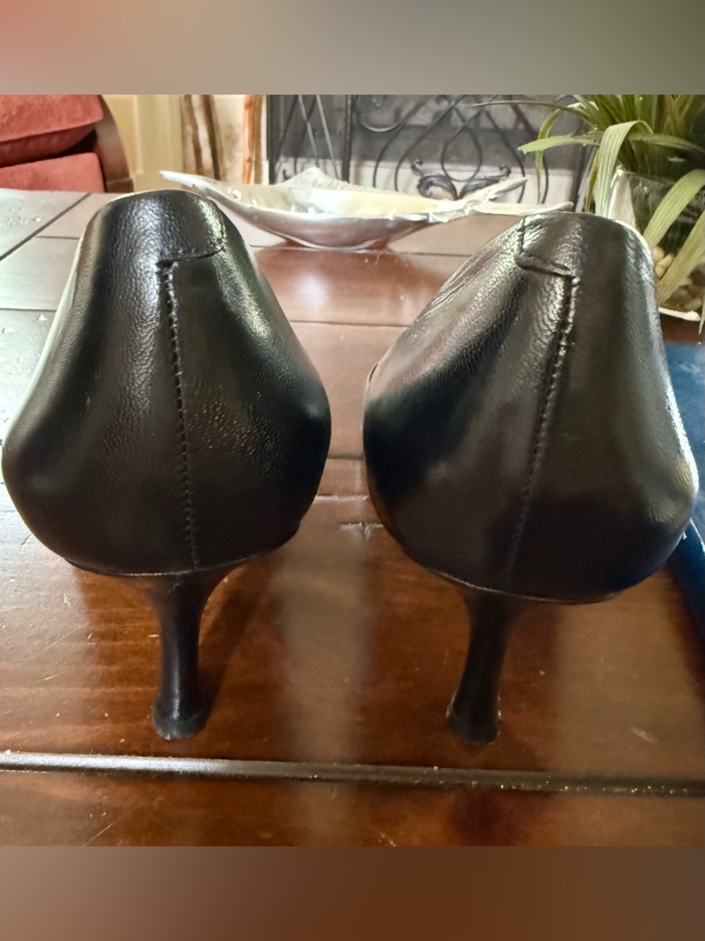 Nine West Black Pointed-Toe Leather Pumps - Picture 3 of 4